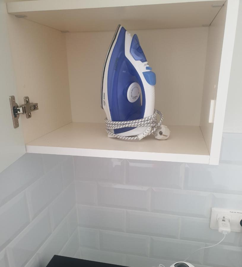 Appartements Renove 2023 Proche Aeroport 5Min, Gare Sncf 2 Min, Tramway Au Pied De L'Immeuble , Parking Possible, Renovated Apartments 2023 Near The Airport 5 Min, Train Station 2 Min, Tram Next To The Building 1 Min, Parking Possible Nizza Exterior foto