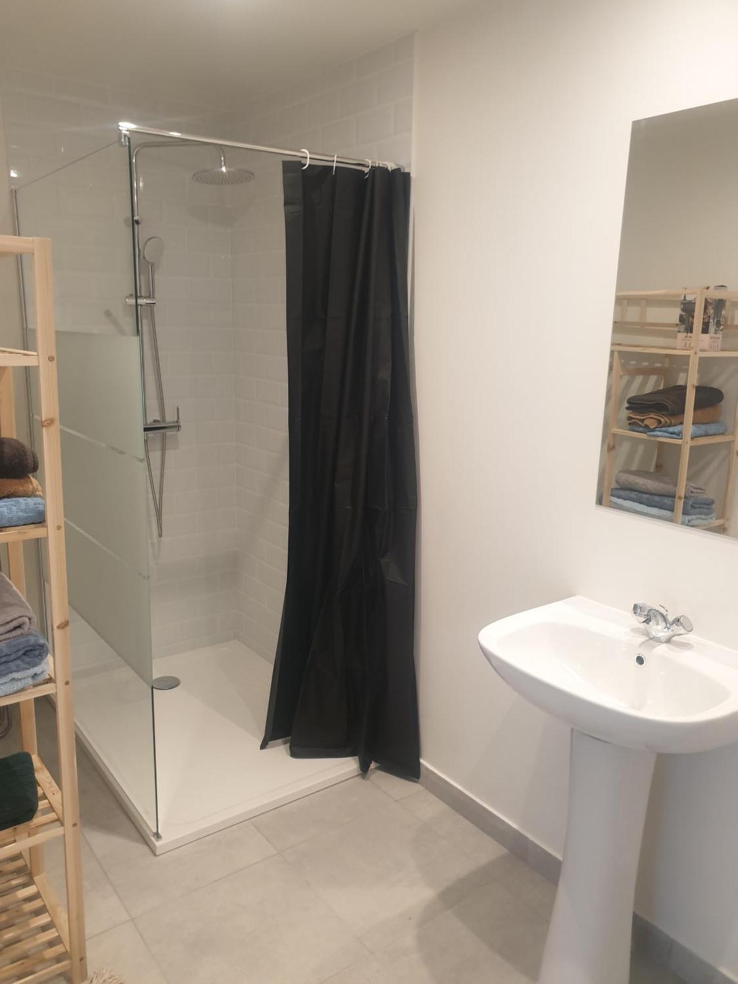 Appartements Renove 2023 Proche Aeroport 5Min, Gare Sncf 2 Min, Tramway Au Pied De L'Immeuble , Parking Possible, Renovated Apartments 2023 Near The Airport 5 Min, Train Station 2 Min, Tram Next To The Building 1 Min, Parking Possible Nizza Zimmer foto